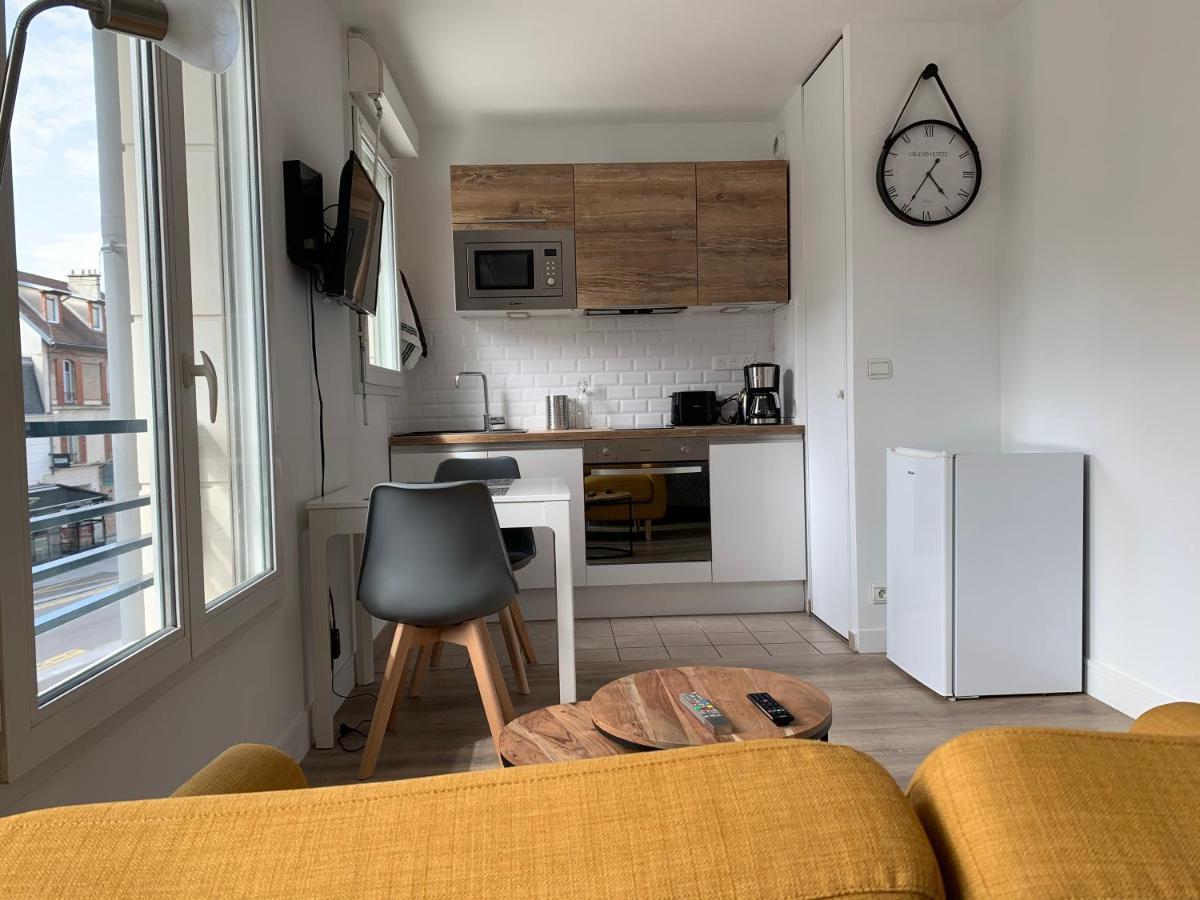 Beautiful Studio Located South Of Paris Бур-ла-Рен Екстер'єр фото